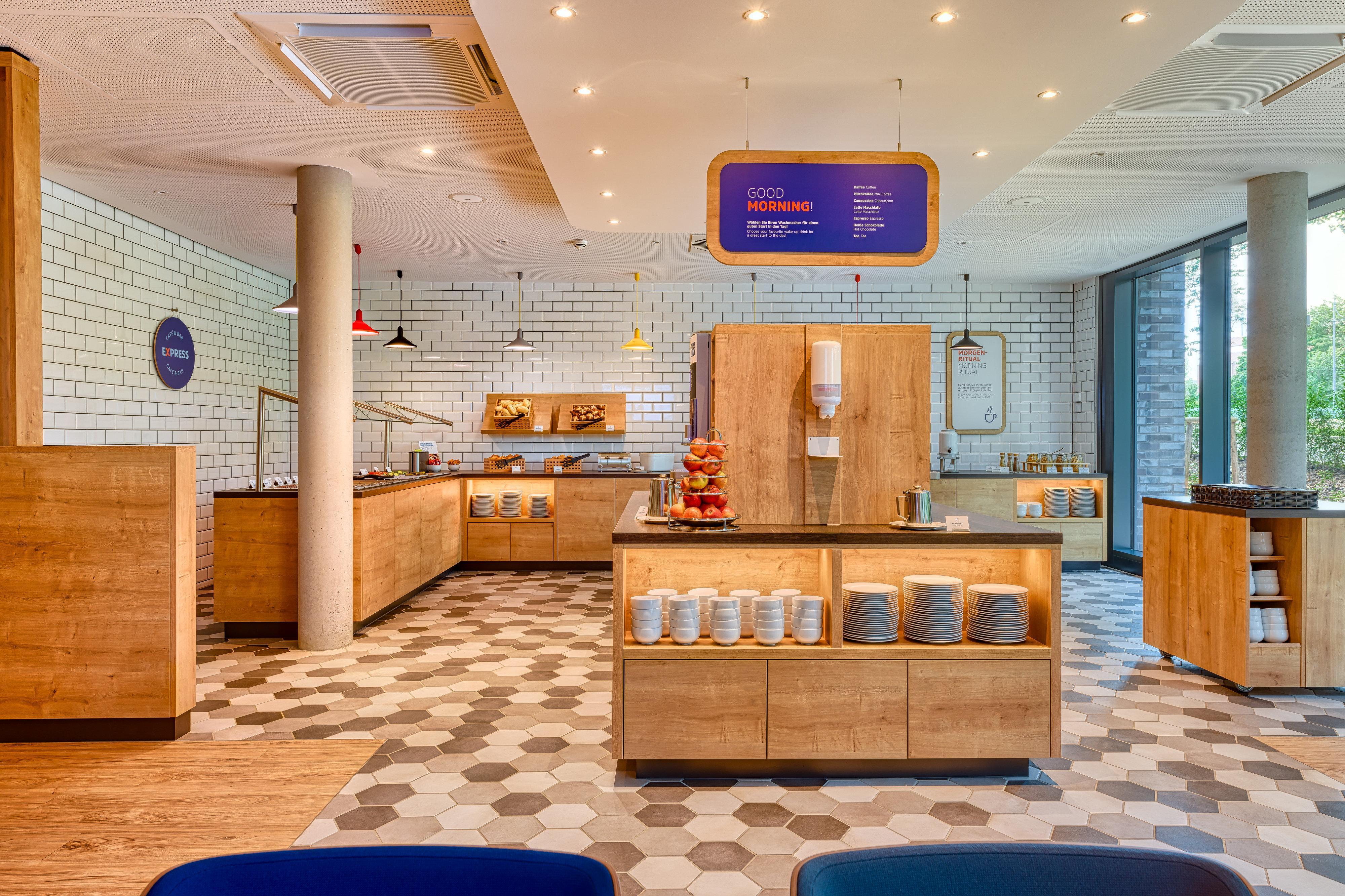 Holiday Inn Express Goettingen By Ihg Dış mekan fotoğraf